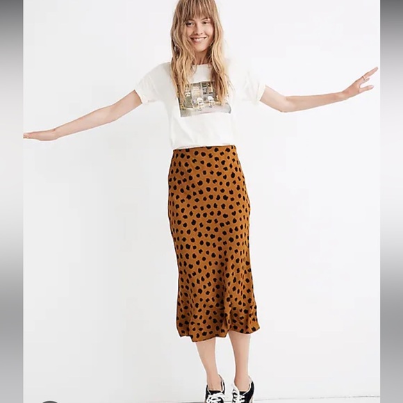 Madewell Dresses & Skirts - Madewell midi slip skirt in painted spots